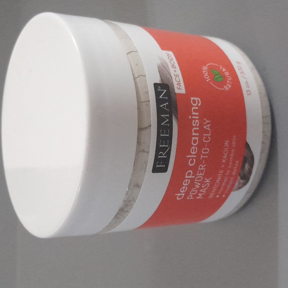 Freeman deep cleansing powder to clay mask